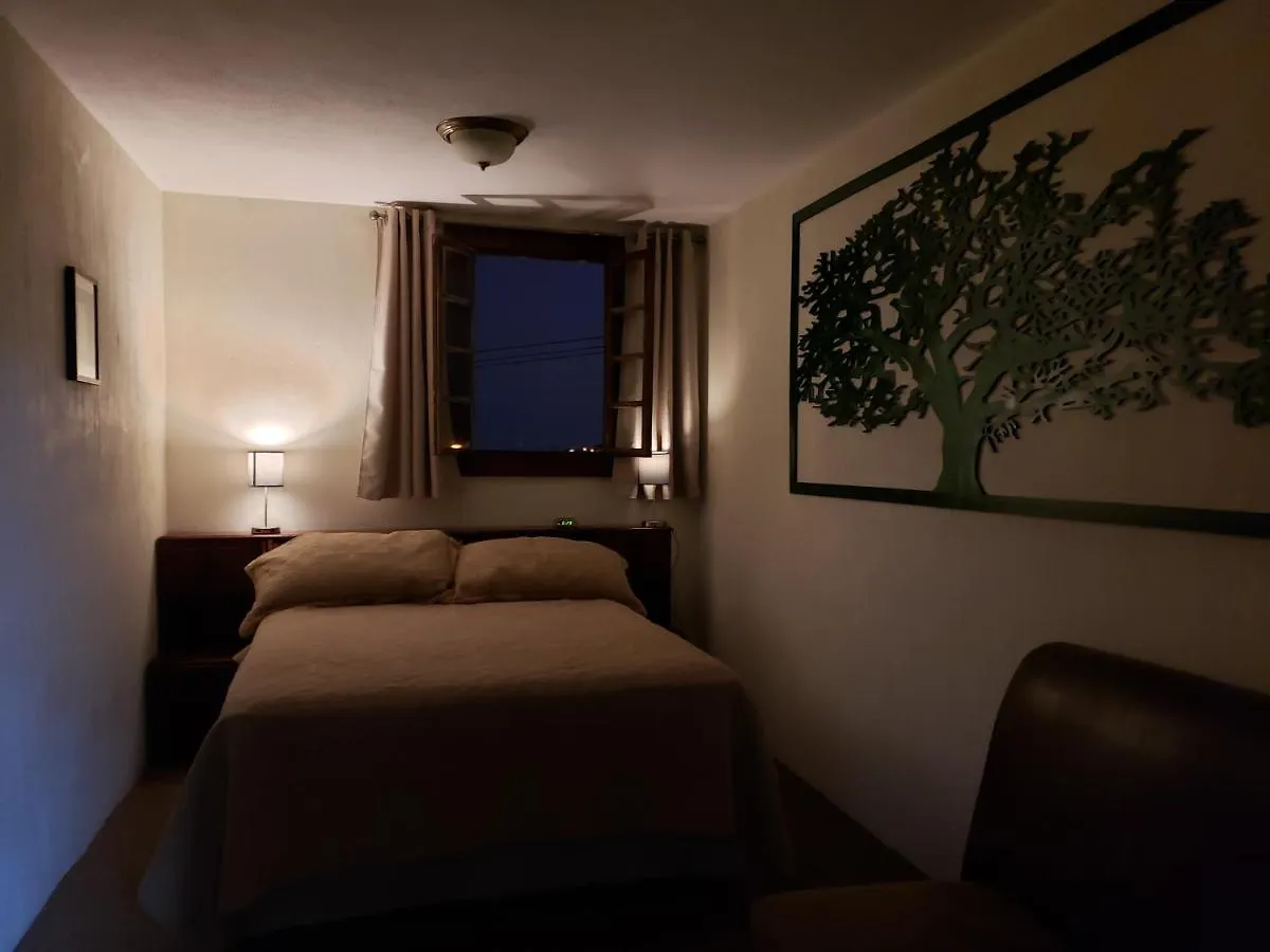 Life Builders Hostel Guatemala City