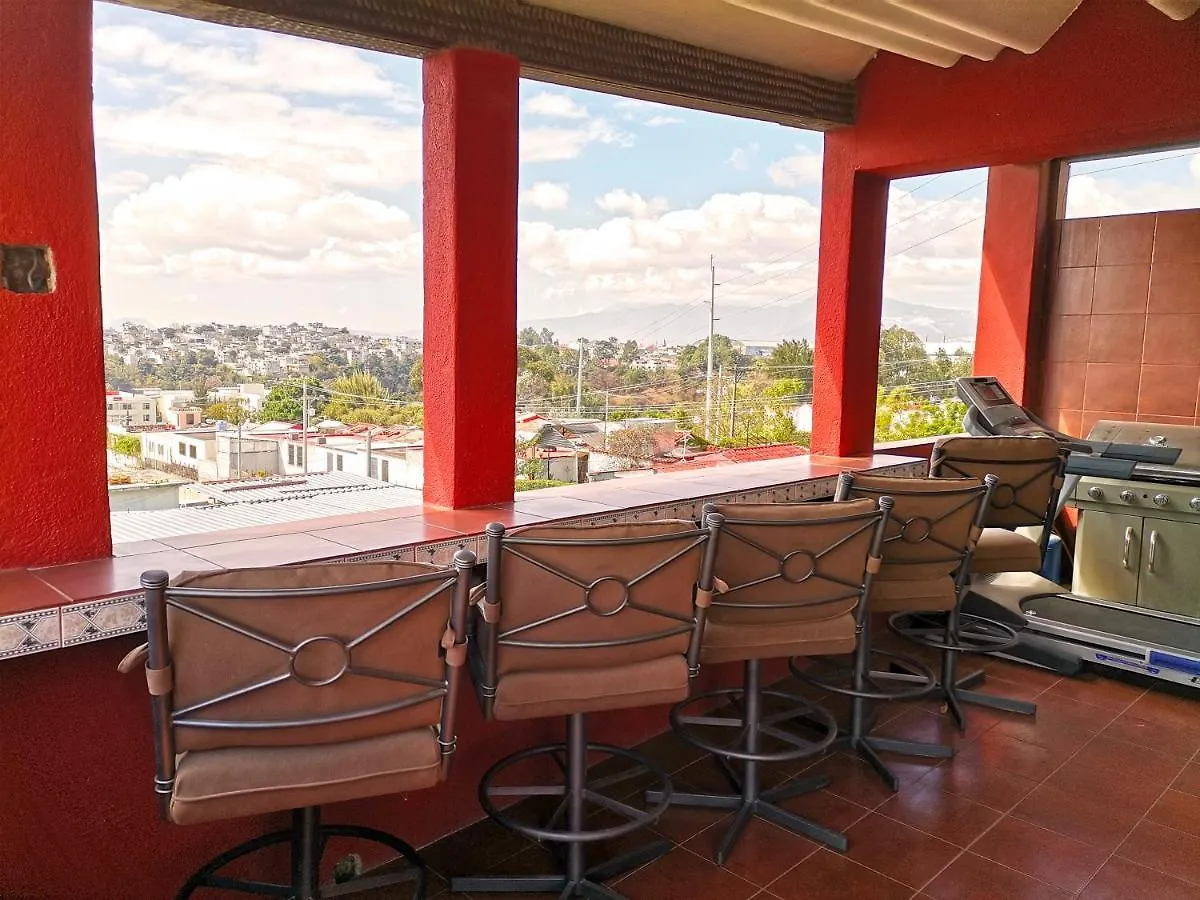 Life Builders Hostel Guatemala City